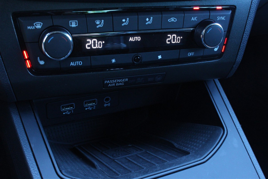Seat Ibiza 1.0 TSI FR CARPLAY LEDER/ALCNTRA DAB CAM STOELVW CRUISE '19