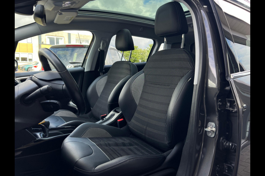 Peugeot 2008 1.2 PureTech Allure NL AUTO | PANO | AUTOMAAT | ! 2DE PINKSTERDAG GEOPEND VAN 10:00 UUR T/M 17:00 UUR