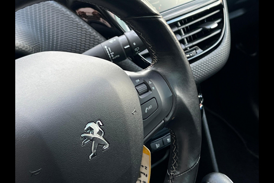 Peugeot 2008 1.2 PureTech Allure NL AUTO | PANO | AUTOMAAT | ! 2DE PINKSTERDAG GEOPEND VAN 10:00 UUR T/M 17:00 UUR