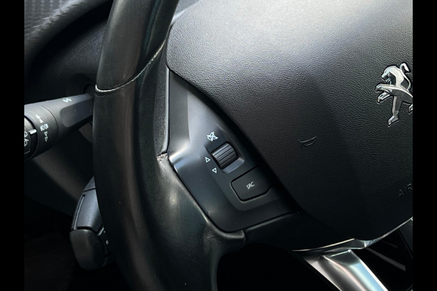 Peugeot 2008 1.2 PureTech Allure NL AUTO | PANO | AUTOMAAT | ! 2DE PINKSTERDAG GEOPEND VAN 10:00 UUR T/M 17:00 UUR