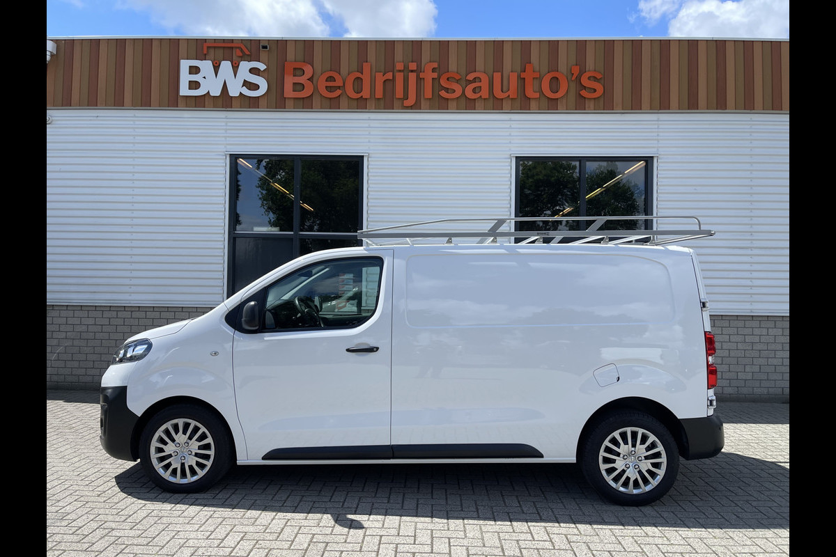 Opel Vivaro 2.0 CDTI 122pk L2H1 Edition / vaste prijs rijklaar € 13.950 ex btw / lease vanaf € 235 / euro 6 / bpm vrij / trekhaak / ingerichte laadruimte / imperial / airco / trekhaak ! Opel Vivaro 2.0 CDTI 122pk L2H1 Edition / vaste prijs rijklaar € 13.950 ex btw / lease vanaf € 235 / euro 6 / bpm vrij / trekhaak / ingerichte laadruimte / imperial / airco / trekhaak !