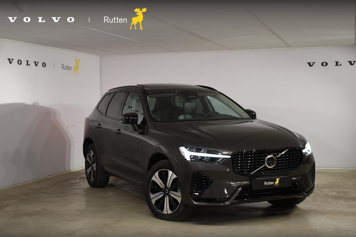 Volvo XC60 T6 350PK Automaat AWD Plus Dark / Adaptive Cruise control / Stoelverwarming v+a / Stuurverwarming / Elektr. achterklep  / Panoramadak / Harman Kardon /