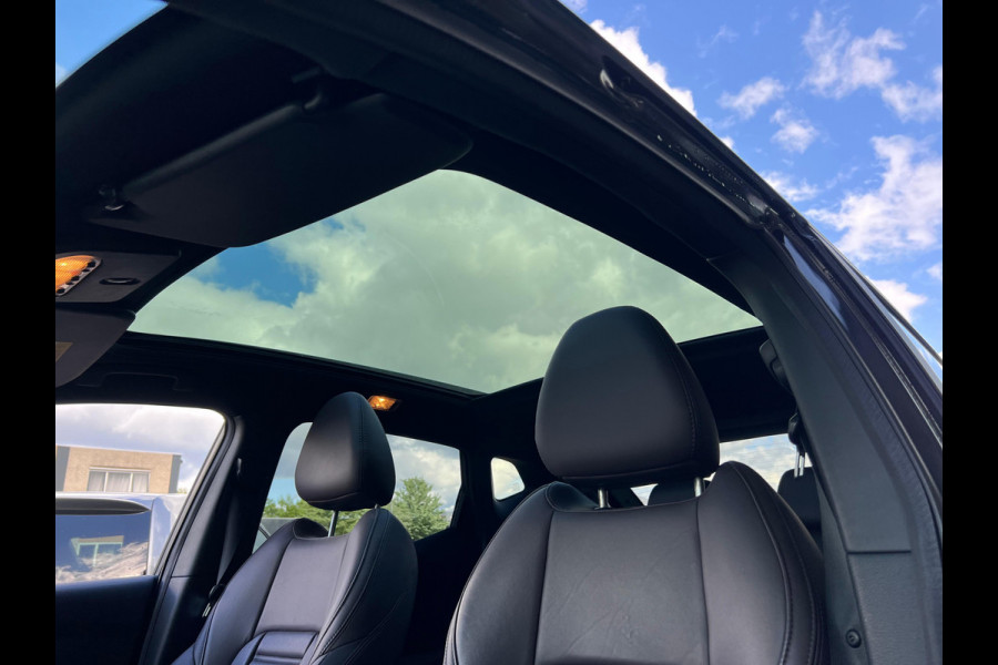 Nissan QASHQAI 1.2 Tekna + LUXE LEDER | CAMERA | TREKHAAK | PANO ! 2DE PINKSTERDAG GEOPEND VAN 10:00 UUR T/M 17:00 UUR