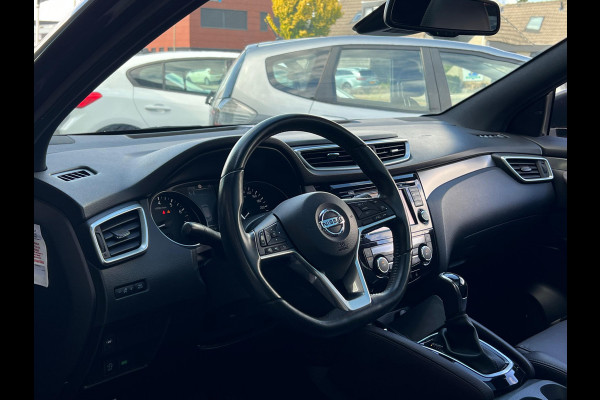 Nissan QASHQAI 1.2 Tekna + LUXE LEDER | CAMERA | TREKHAAK | PANO ! 2DE PINKSTERDAG GEOPEND VAN 10:00 UUR T/M 17:00 UUR