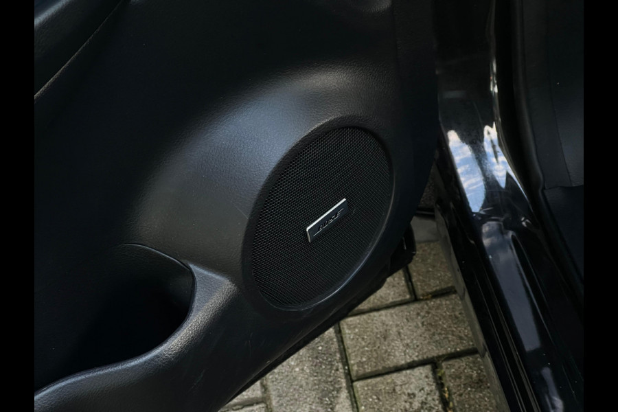 Nissan QASHQAI 1.2 Tekna + LUXE LEDER | CAMERA | TREKHAAK | PANO ! 2DE PINKSTERDAG GEOPEND VAN 10:00 UUR T/M 17:00 UUR