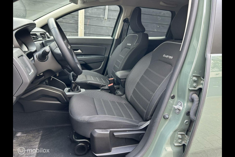 Dacia Duster 1.3 TCe 130 PK Journey Clima / 17" / Nav. / Carplay / 66.219 KM