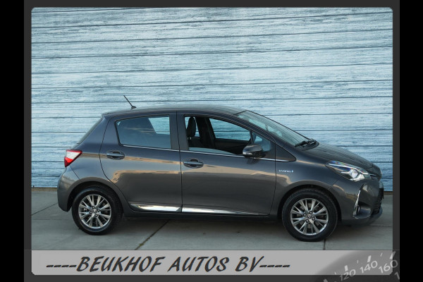 Toyota Yaris 1.5 Hybrid Sport Automaat Navigatie Camera Pdc