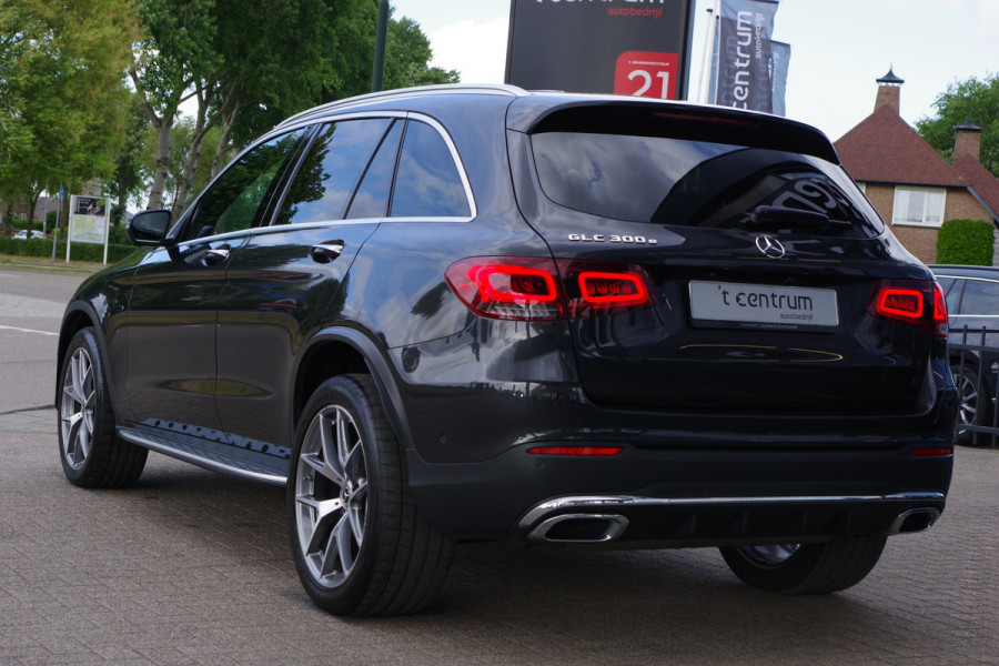 Mercedes-Benz GLC 300e 320 PK 4MATIC AMG-Line Business Solution, Panoramadak, Camera, Sfeerverlichting