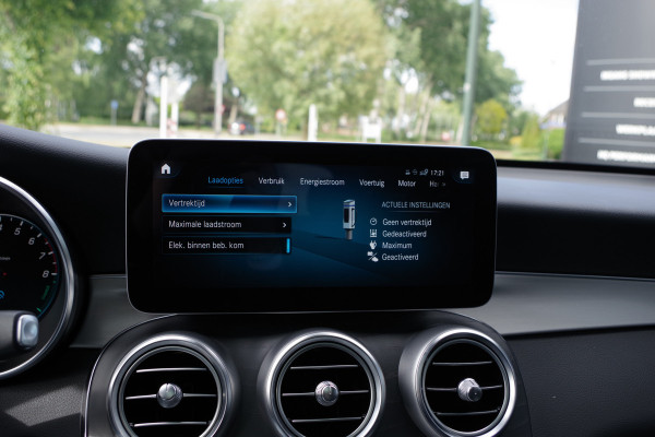 Mercedes-Benz GLC 300e 320 PK 4MATIC AMG-Line Business Solution, Panoramadak, Camera, Sfeerverlichting