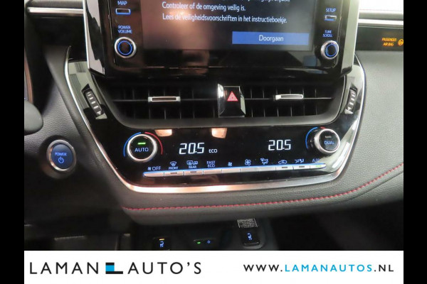 Toyota Corolla Touring Sports 2.0 Hybrid 184pk Executive | CarPlay Leder/Alcantara 18" LMV BSM Trekhaak HUD ECC Navi LED ACC Camera Metallic | Hybrid Voorscho