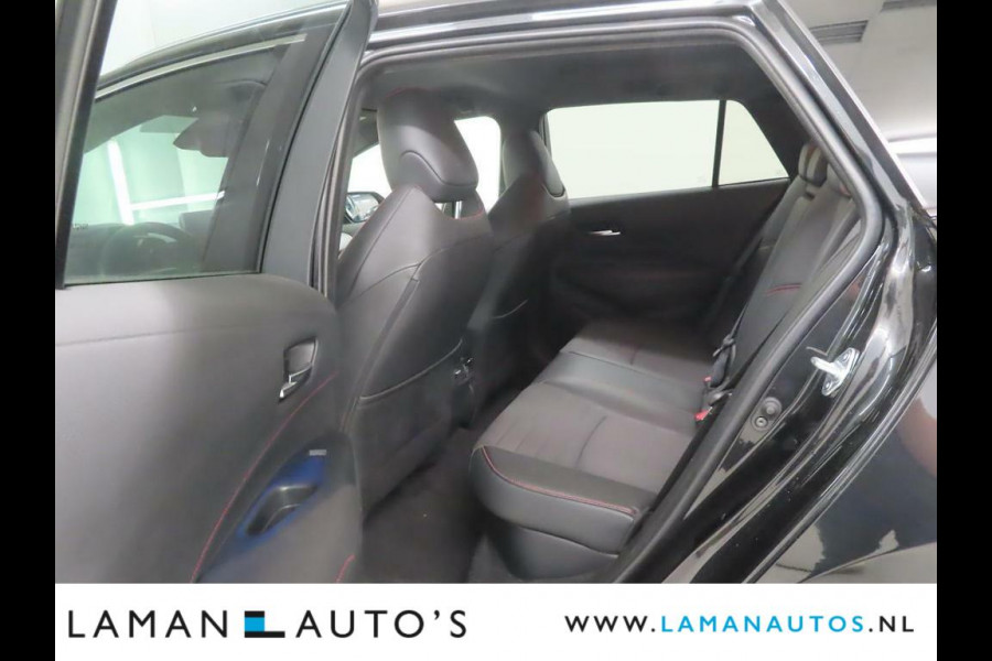 Toyota Corolla Touring Sports 2.0 Hybrid 184pk Executive | CarPlay Leder/Alcantara 18" LMV BSM Trekhaak HUD ECC Navi LED ACC Camera Metallic | Hybrid Voorscho