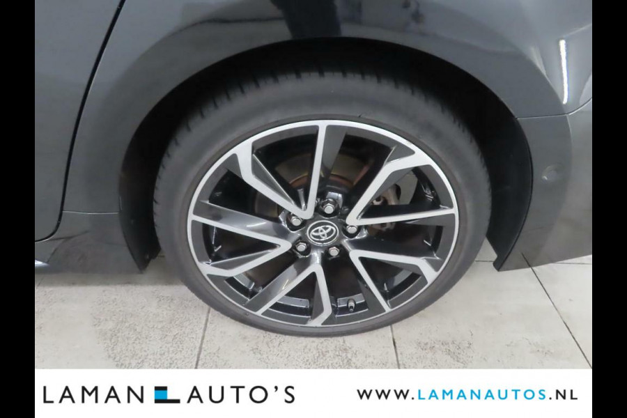 Toyota Corolla Touring Sports 2.0 Hybrid 184pk Executive | CarPlay Leder/Alcantara 18" LMV BSM Trekhaak HUD ECC Navi LED ACC Camera Metallic | Hybrid Voorscho