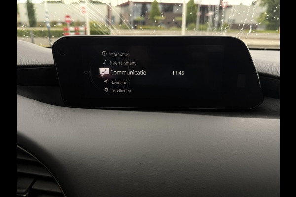 Mazda 3 2.0 e-SkyActiv-G M Hybrid 122 Comfort | 360 CAMERA | NAVIGATIE | STOELVERWARMING |