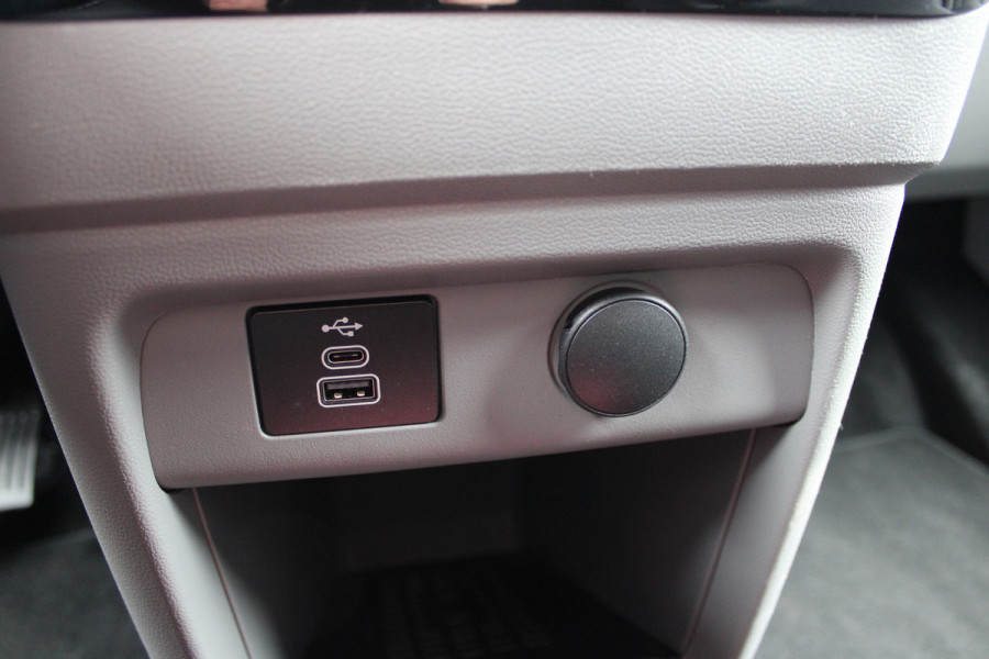 Ford Tourneo Custom 2.5 PHEV Active | B&O | Technologiepack | Led | 8P | BLIS