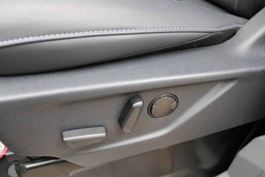 Ford Tourneo Custom 2.5 PHEV Active | B&O | Technologiepack | Led | 8P | BLIS