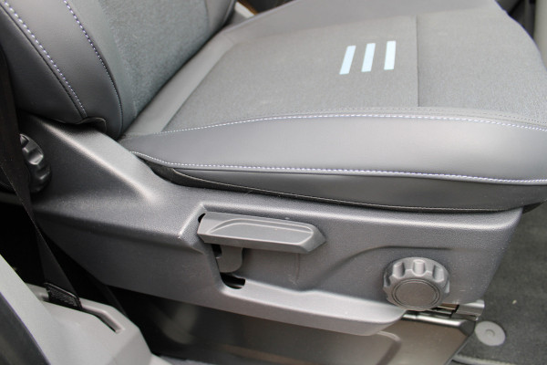 Ford Tourneo Custom 2.5 PHEV Active | B&O | Technologiepack | Led | 8P | BLIS