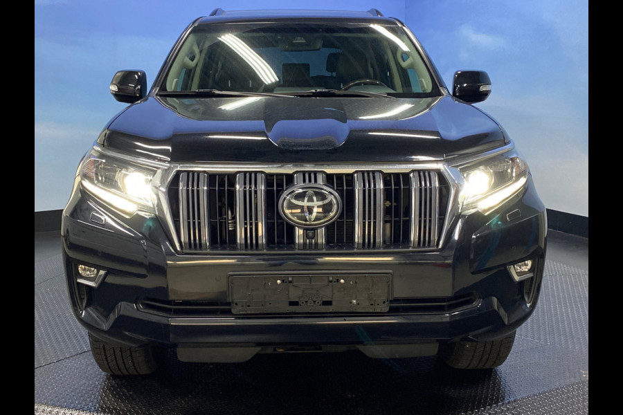 Toyota Land Cruiser 150 EXECUTIVE!! 5-peroons Bomvol!!