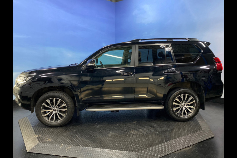 Toyota Land Cruiser 150 EXECUTIVE!! 5-peroons Bomvol!!