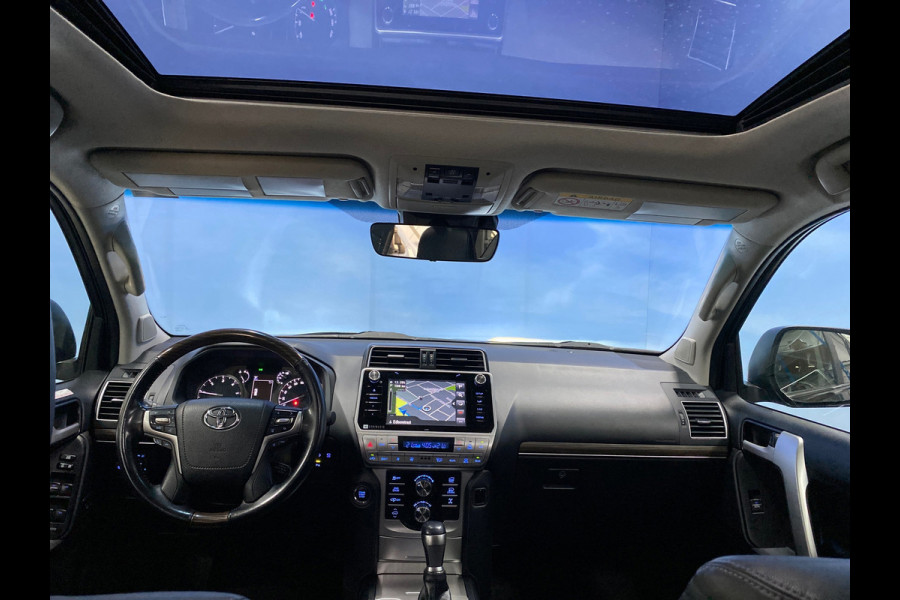 Toyota Land Cruiser 150 EXECUTIVE!! 5-peroons Bomvol!!