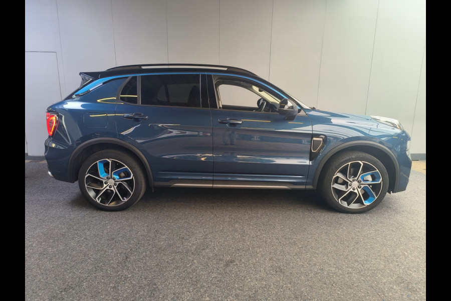 Lynk & Co 01 1.5 261PK Plug-in Hybrid * 360* camera Panorama dak Apple/Android Rijklaar + 12 maanden Bovag-garantie Henk Jongen Auto's in Helmond,  al 50 jaar service zoals 't hoort!