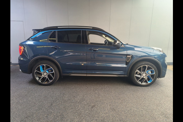 Lynk & Co 01 1.5 261PK Plug-in Hybrid * 360* camera Panorama dak Apple/Android Rijklaar + 12 maanden Bovag-garantie Henk Jongen Auto's in Helmond,  al 50 jaar service zoals 't hoort!