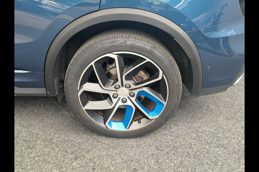 Lynk & Co 01 1.5 261PK Plug-in Hybrid * 360* camera Panorama dak Apple/Android Rijklaar + 12 maanden Bovag-garantie Henk Jongen Auto's in Helmond,  al 50 jaar service zoals 't hoort!