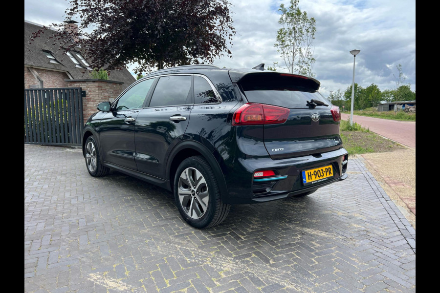 Kia e-Niro ExecutiveLine 64 kWh | Facelift Model | Camera | Apple Carplay | JBL | Cruise Control | Dealeronderhouden |