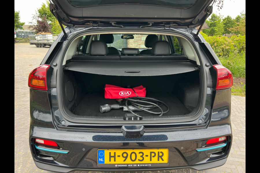 Kia e-Niro ExecutiveLine 64 kWh | Facelift Model | Camera | Apple Carplay | JBL | Cruise Control | Dealeronderhouden |