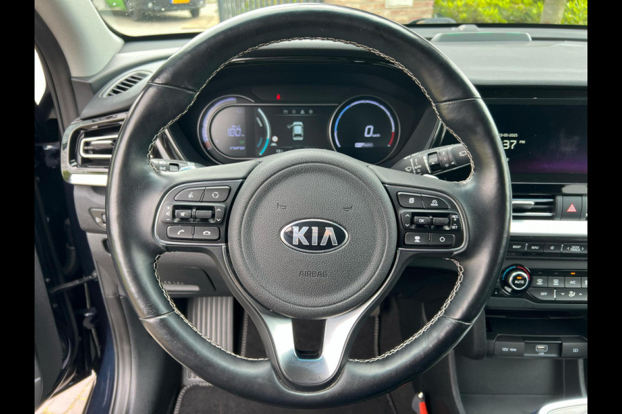 Kia e-Niro ExecutiveLine 64 kWh | Facelift Model | Camera | Apple Carplay | JBL | Cruise Control | Dealeronderhouden |