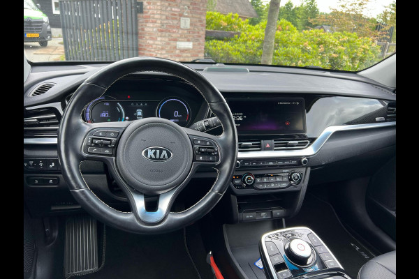 Kia e-Niro ExecutiveLine 64 kWh | Facelift Model | Camera | Apple Carplay | JBL | Cruise Control | Dealeronderhouden |