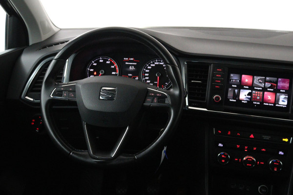 Seat Ateca 1.0 EcoTSI Style Business Intense (PARKEERSENSOREN, TREKHAAK, CAMERA, NAVIGATIE, CARPLAY, NL-AUTO, GOED ONDERHOUDEN)