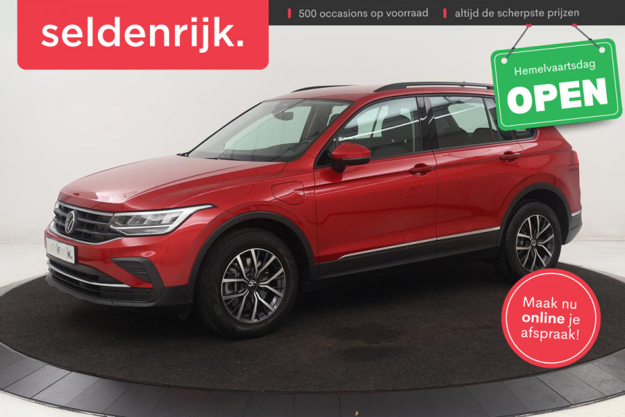 Volkswagen Tiguan 1.4 TSI eHybrid Life | Stoel & stuurverwarming | Carplay | Adaptive cruise | Full LED | Navigatie | Parkeerhulp | Active Info Display