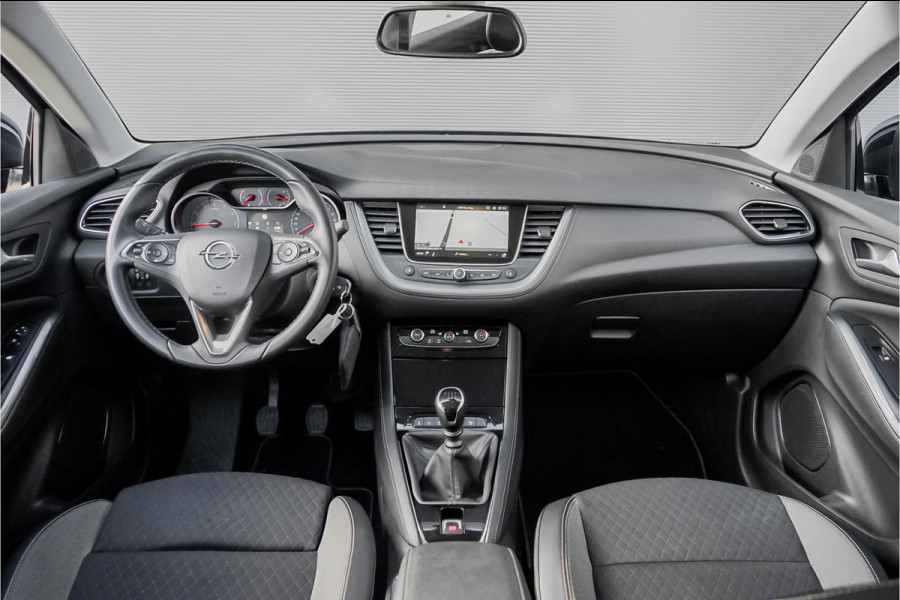 Opel Grandland X 1.2 Turbo Innovation 131PK CarPlay Navi Camera 18"