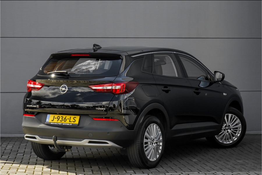 Opel Grandland X 1.2 Turbo Innovation 131PK CarPlay Navi Camera 18"