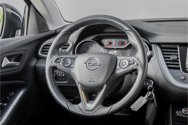 Opel Grandland X 1.2 Turbo Innovation 131PK CarPlay Navi Camera 18"