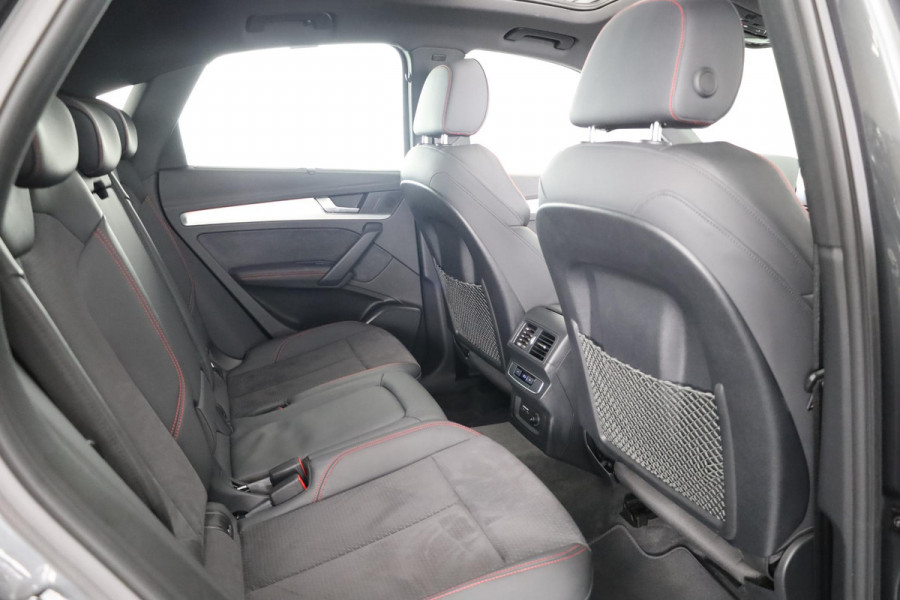 Audi Q5 Sportback 55 TFSI e S edition 367 pk S-tronic | Navigatie | Panoramadak | Parkeersensoren (Park assist) | Rondomzicht camera | Elktr. Voorstoelen | Stoelverwarming |