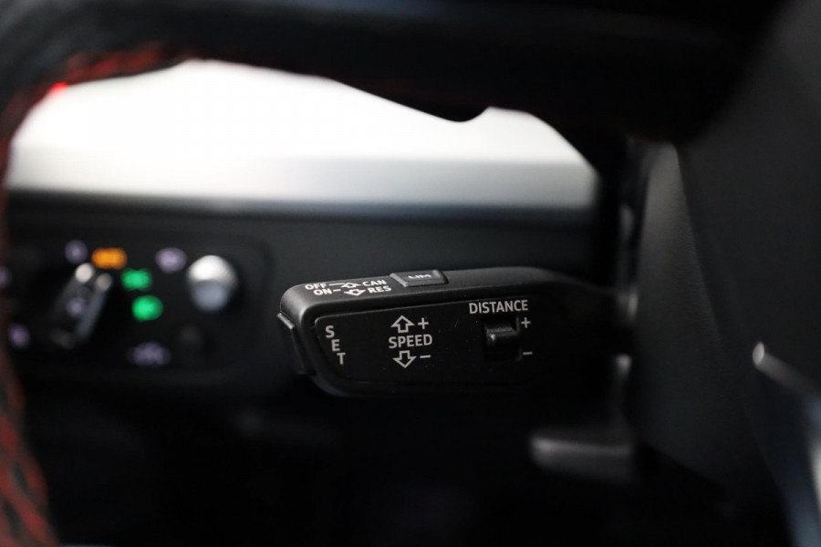 Audi Q5 Sportback 55 TFSI e S edition 367 pk S-tronic | Navigatie | Panoramadak | Parkeersensoren (Park assist) | Rondomzicht camera | Elktr. Voorstoelen | Stoelverwarming |