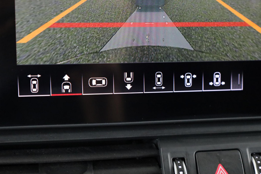 Audi Q5 Sportback 55 TFSI e S edition 367 pk S-tronic | Navigatie | Panoramadak | Parkeersensoren (Park assist) | Rondomzicht camera | Elktr. Voorstoelen | Stoelverwarming |