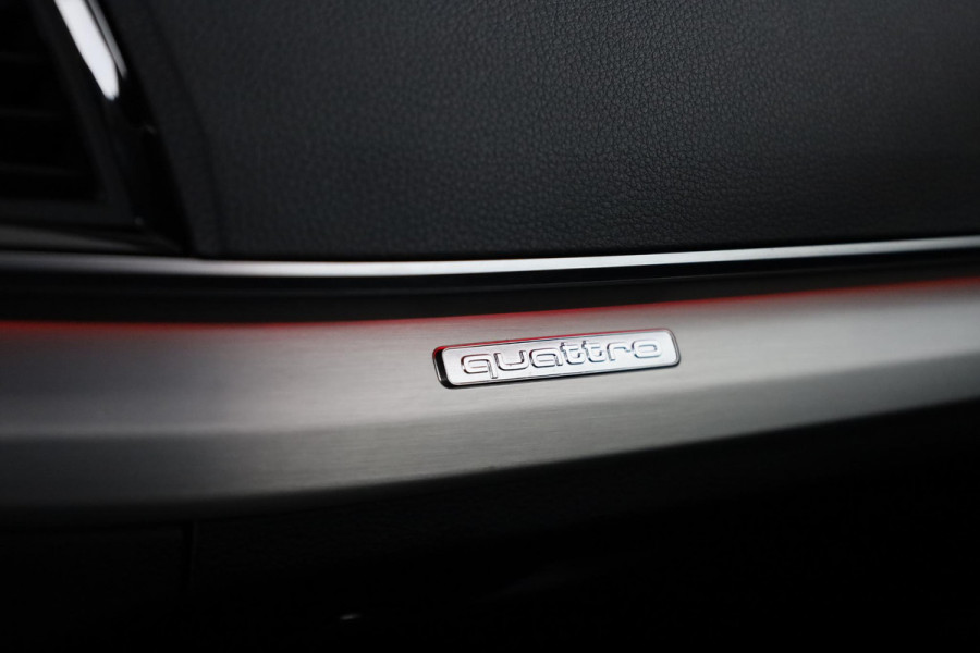 Audi Q5 Sportback 55 TFSI e S edition 367 pk S-tronic | Navigatie | Panoramadak | Parkeersensoren (Park assist) | Rondomzicht camera | Elktr. Voorstoelen | Stoelverwarming |