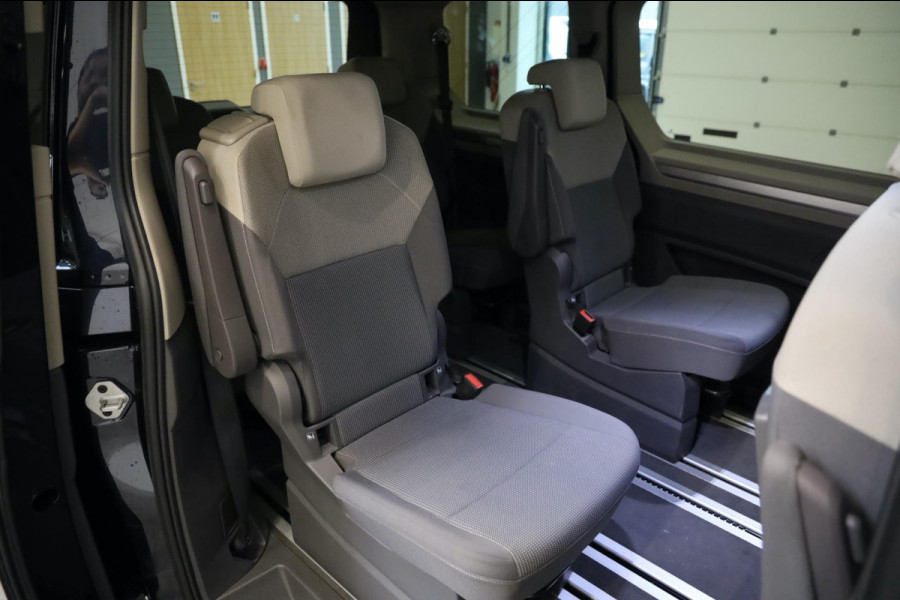 Volkswagen Multivan 1.4 eHybrid 6 PERS ASSIST FULL LED TREKHAAK CAMERA PDC CARPLAY LEASE V/A 147,- P.M. INRUIL MOGELIJK