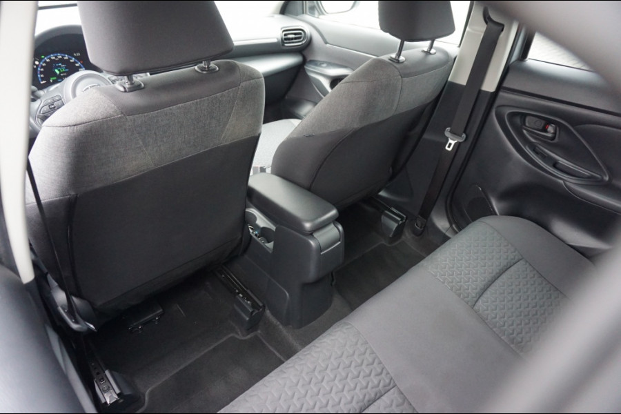 Toyota Yaris Cross Hybrid Active AUTOMAAT CARPLAY | NAVI | KEYLESS | ADAPTIVE!