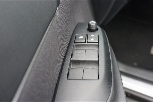 Toyota Yaris Cross Hybrid Active AUTOMAAT CARPLAY | NAVI | KEYLESS | ADAPTIVE!