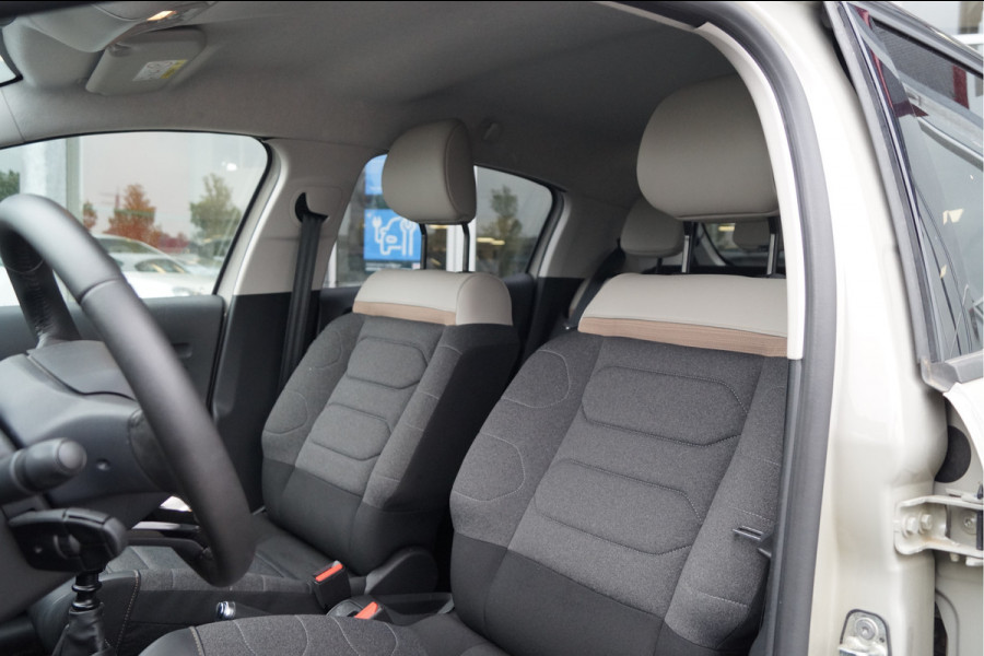 Citroën C3 1.2 PureTech Max | Navigatie | Achteruitrijcamera | Stoelverwarming