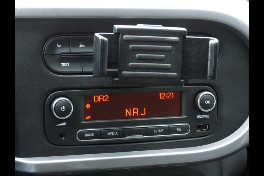 Renault Twingo 1.0 SCe Limited | AIRCO | CRUISE CONTROL | MICHELIN BANDEN | DAB | PARKEERSENSORS |