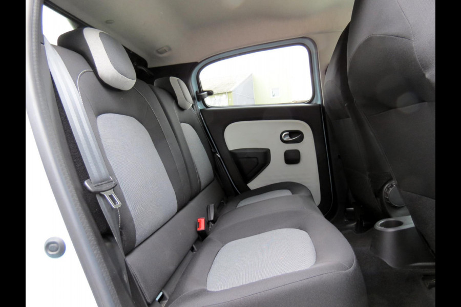 Renault Twingo 1.0 SCe Limited | AIRCO | CRUISE CONTROL | MICHELIN BANDEN | DAB | PARKEERSENSORS |