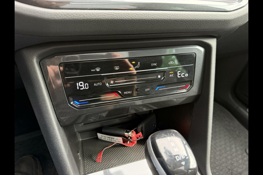 Volkswagen Tiguan 1.4 TSI eHybrid R-Line PANORAMADAK TREKHAAK
