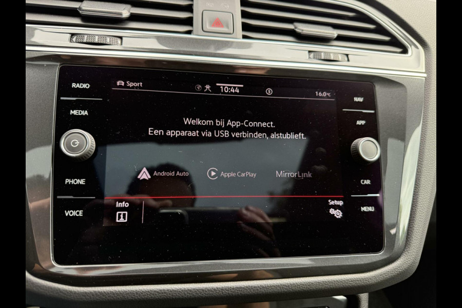 Volkswagen Tiguan 1.4 TSI eHybrid R-Line PANORAMADAK TREKHAAK