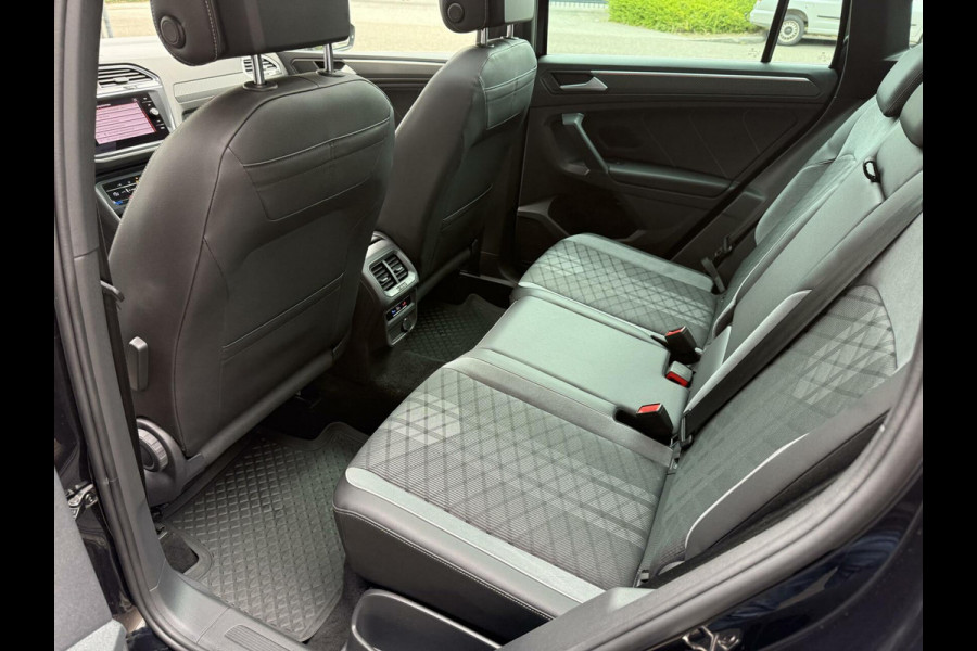 Volkswagen Tiguan 1.4 TSI eHybrid R-Line PANORAMADAK TREKHAAK