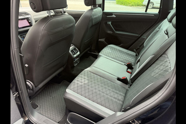 Volkswagen Tiguan 1.4 TSI eHybrid R-Line PANORAMADAK TREKHAAK