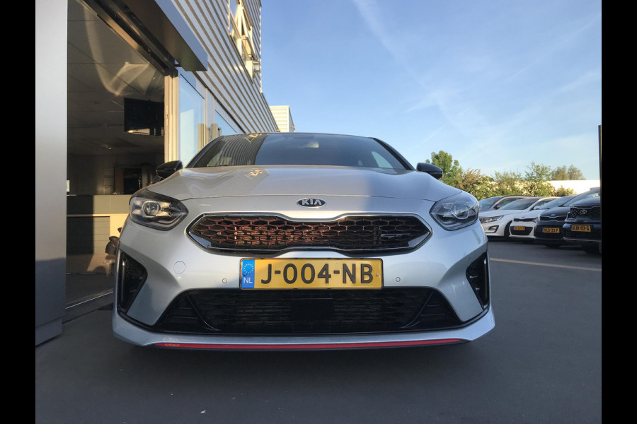 Kia ProCeed 1.6 GT 204PK Panoramadak 7 JAAR GARANTIE